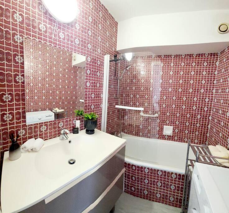 Studio T1- 2 Min Des Plages - Golf-Juan - Clim&Wifi Vallauris Eksteriør billede